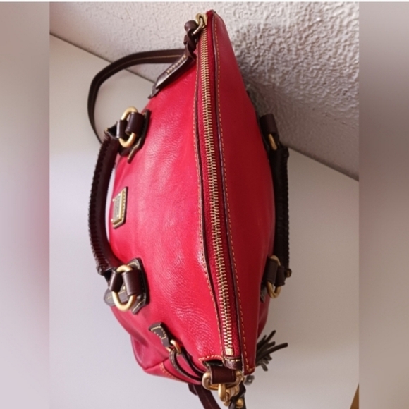 Dooney &  Bourke Stanwich red Pebbled grain leather satchel bag - Picture 9 of 13
